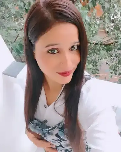 Call Girls in Wankaner